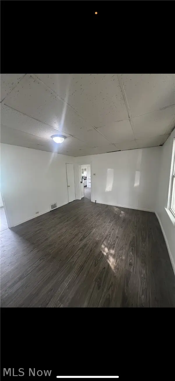 3003 Nursery Avenue, Cleveland, OH 44127 - #3