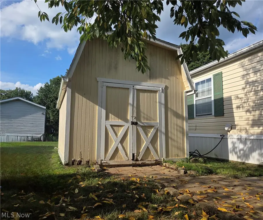 615 Sandpiper Se Drive, New Philadelphia, OH 44663 - #2