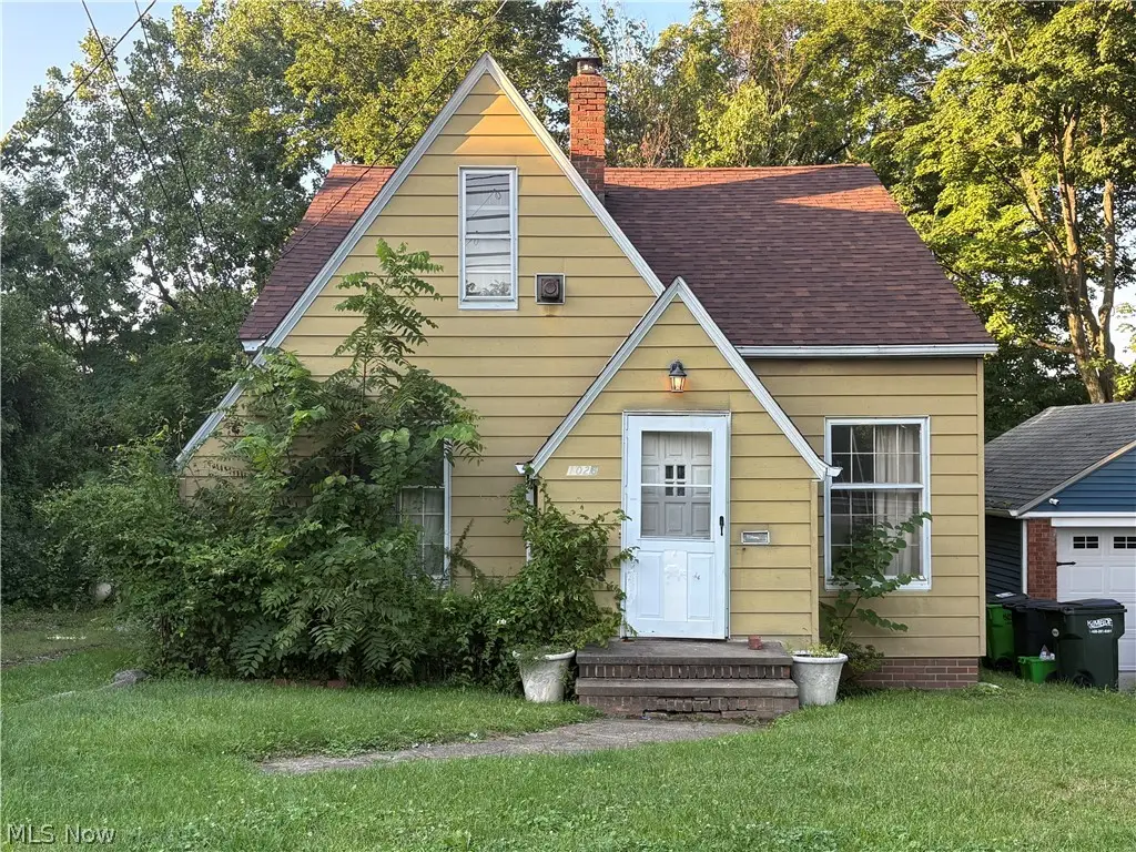 1026 E Schaaf Road, Brooklyn Heights, OH 44131 - #1