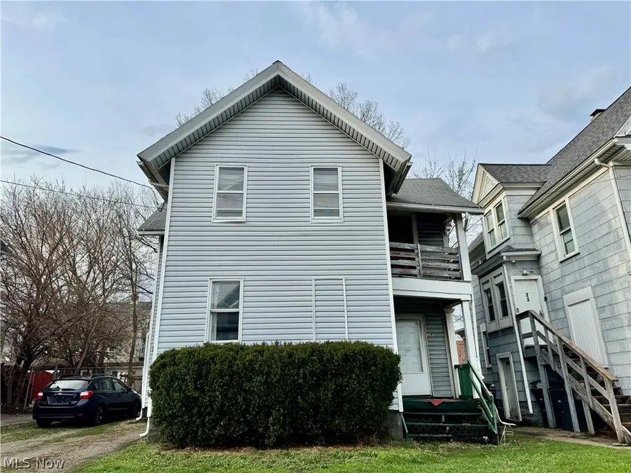 543 E Buchtel Avenue, Akron, OH 44304 - #3