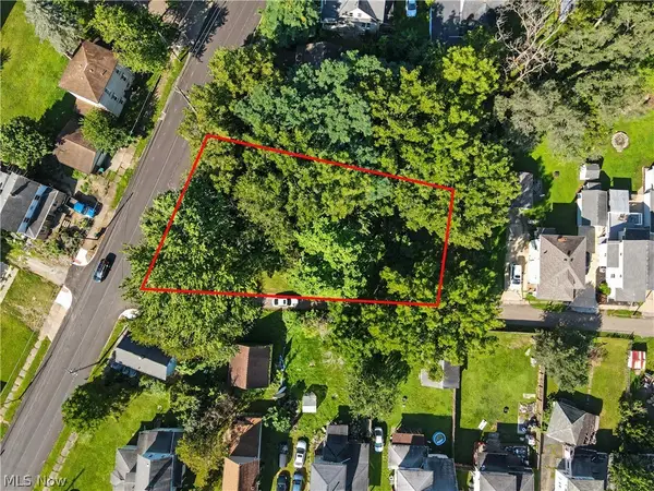 Walnut Sw Road, Massillon, OH 44647