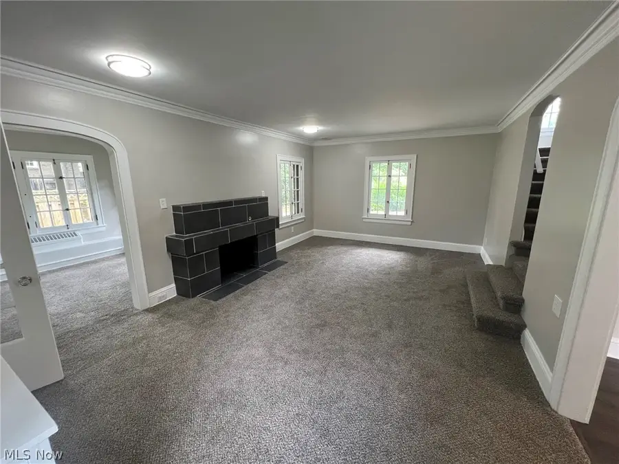 453 Dorchester Road, Akron, OH 44320 - #2