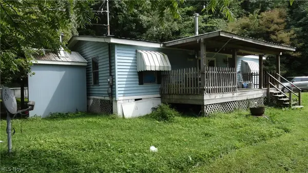 225 West Penn Lane, Chester, WV 26034