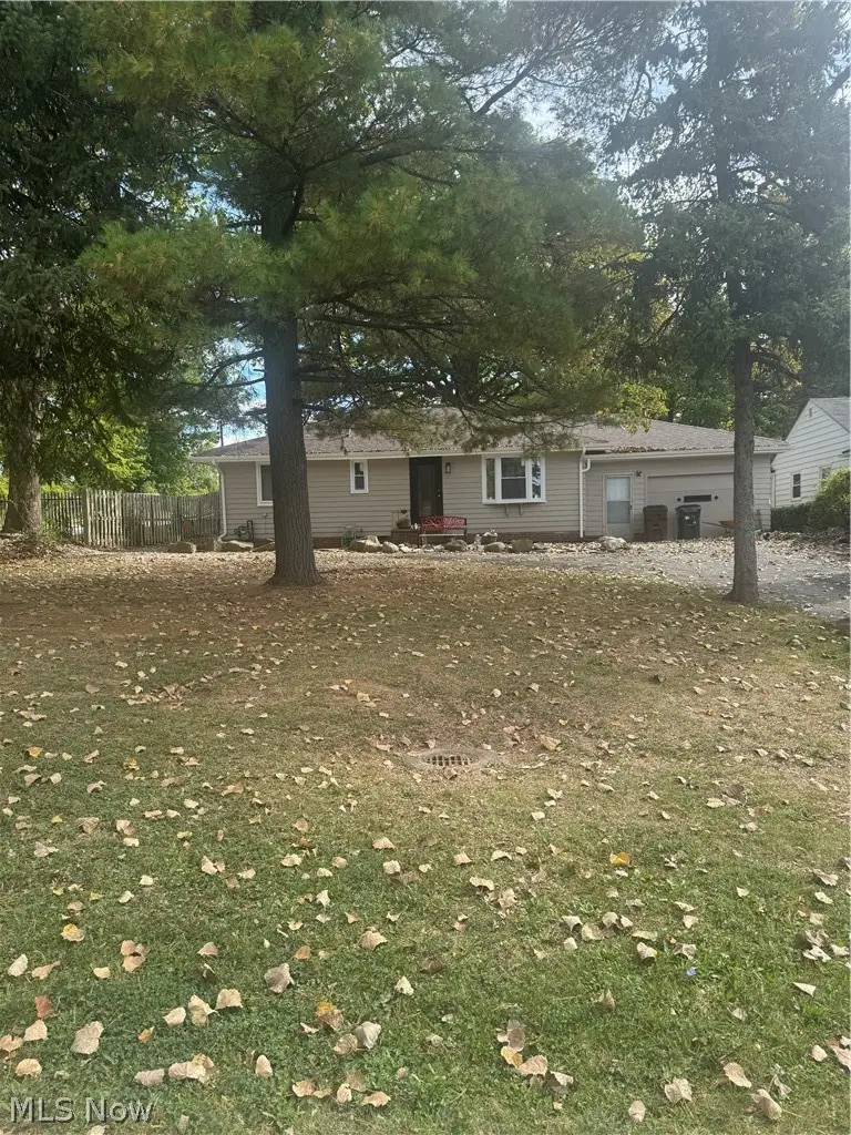 20274 Emery Road, North Randall, OH 44128 - #2