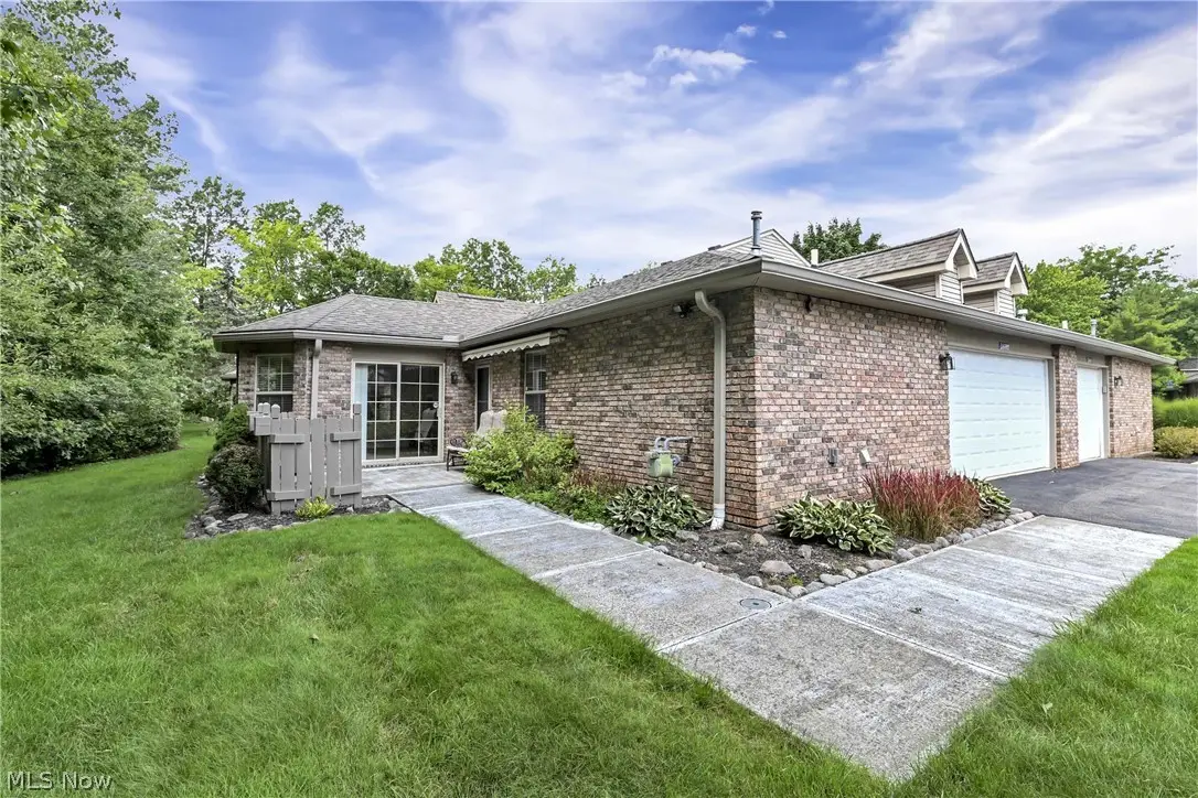 2870 Shakespeare Lane, Avon, OH 44011 - #1