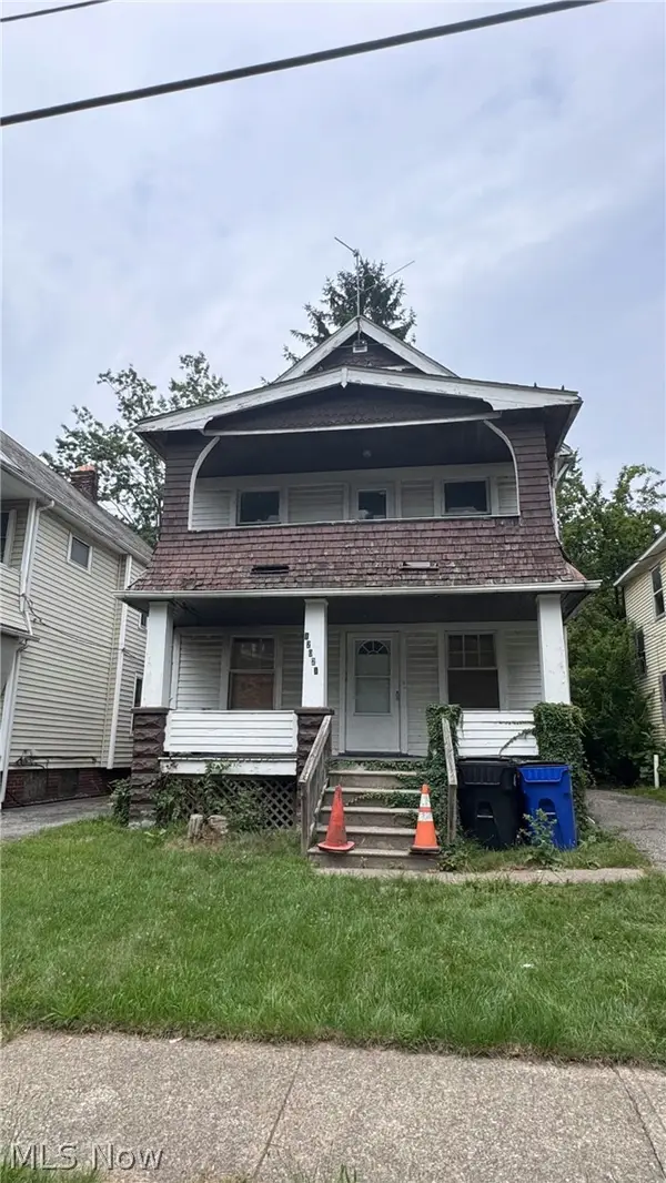 12021 Griffing Avenue, Cleveland, OH 44120
