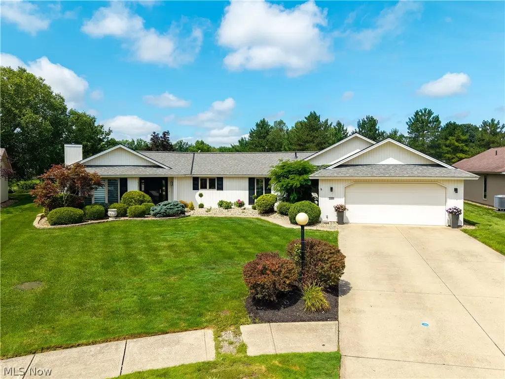 33008 Woodhaven Circle, North Ridgeville, OH 44039 - #1
