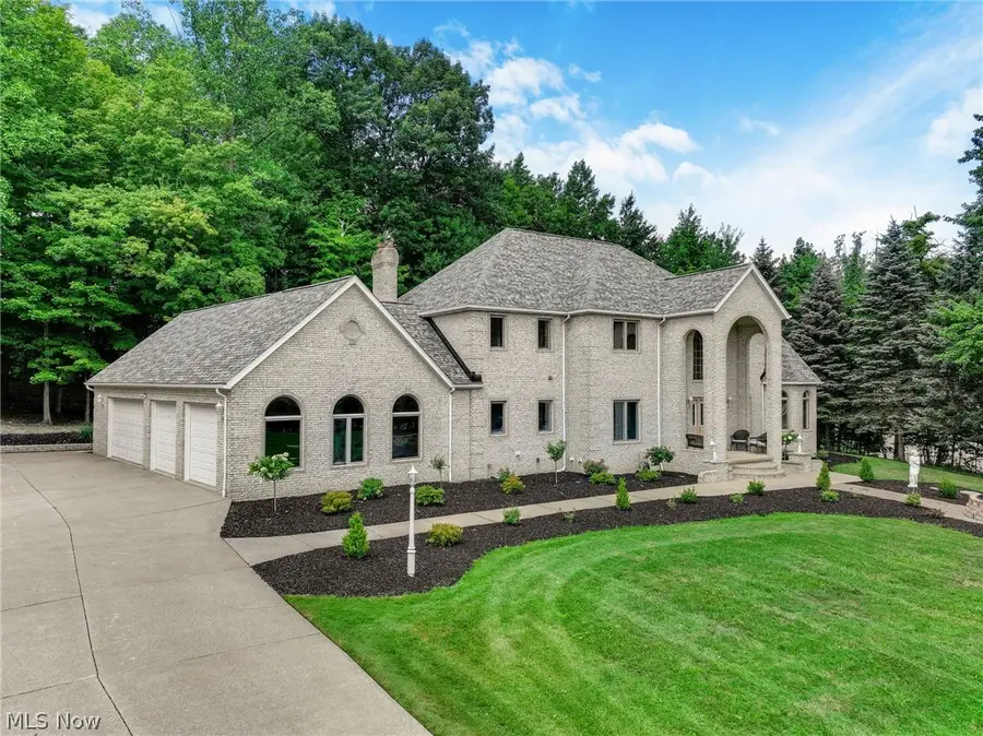 8190 Mount Royal Drive, Concord, OH 44077 - #2