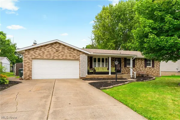 1015 Carnwise Sw Street, Canton, OH 44706