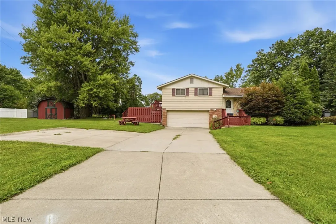 744 Edwards Drive, Berea, OH 44017 - #1