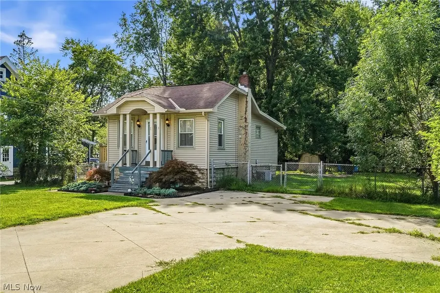 2350 Columbia Road, Westlake, OH 44145 - #3