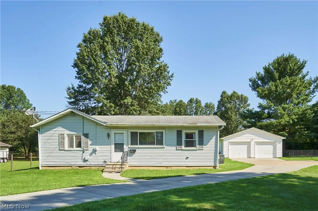 1121 Eastwood Avenue, Tallmadge, OH 44278 - #1
