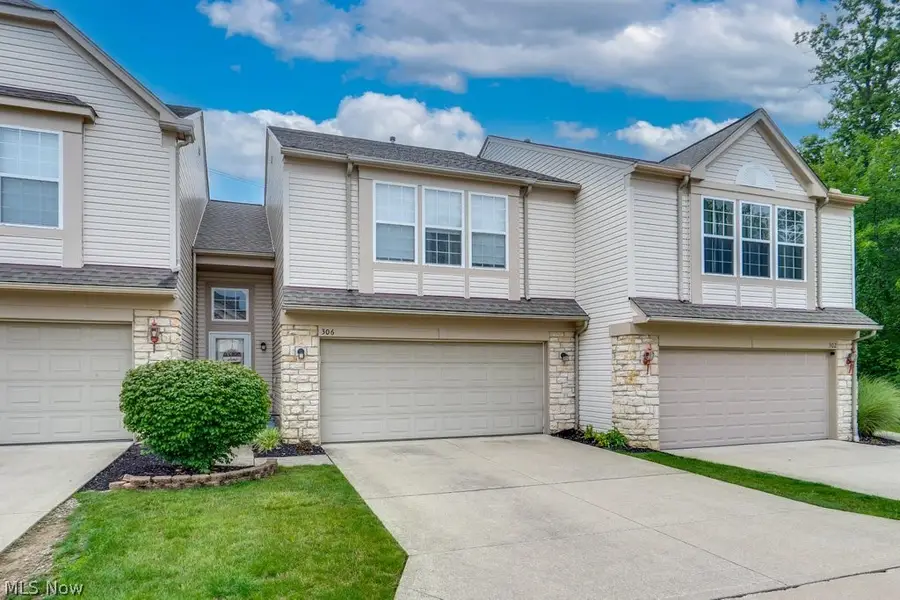 306 Bucknell Court, Broadview Heights, OH 44147 - #2