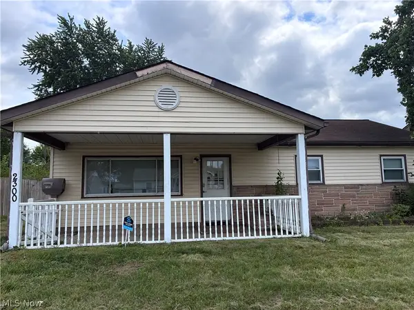 2300 Midway Ne Avenue, Canton, OH 44705