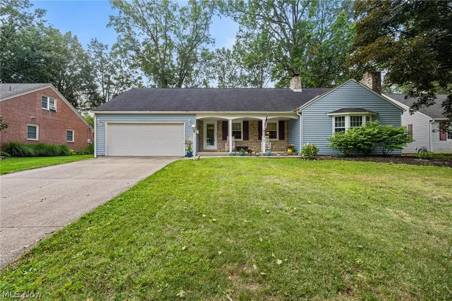 335 Vassar Avenue, Elyria, OH 44035 - #2