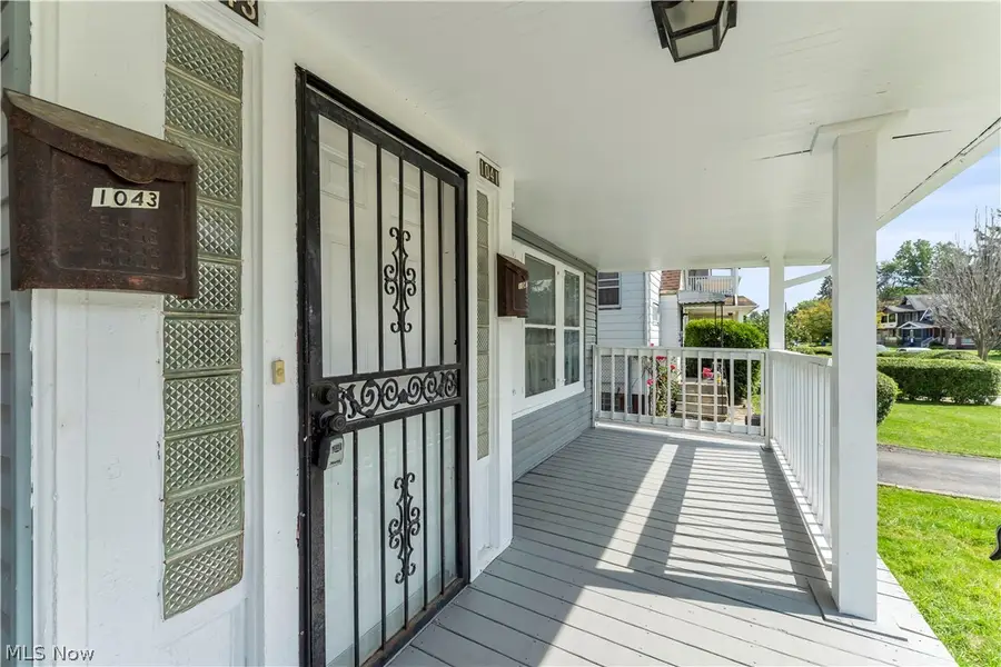 1041 E 146th Street, Cleveland, OH 44110 - #3