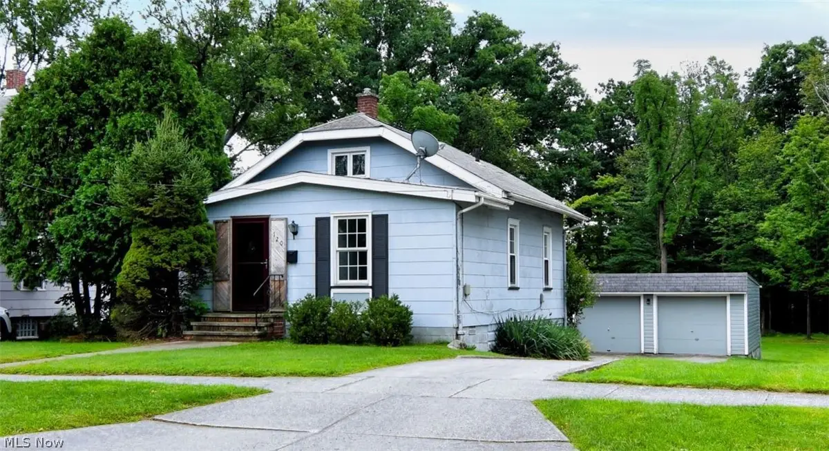 120 W Glendale Street, Bedford, OH 44146 - #1