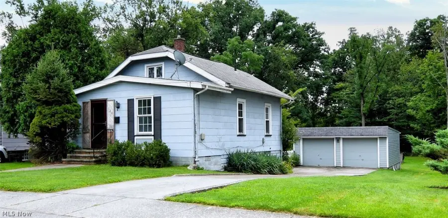 120 W Glendale Street, Bedford, OH 44146 - #2
