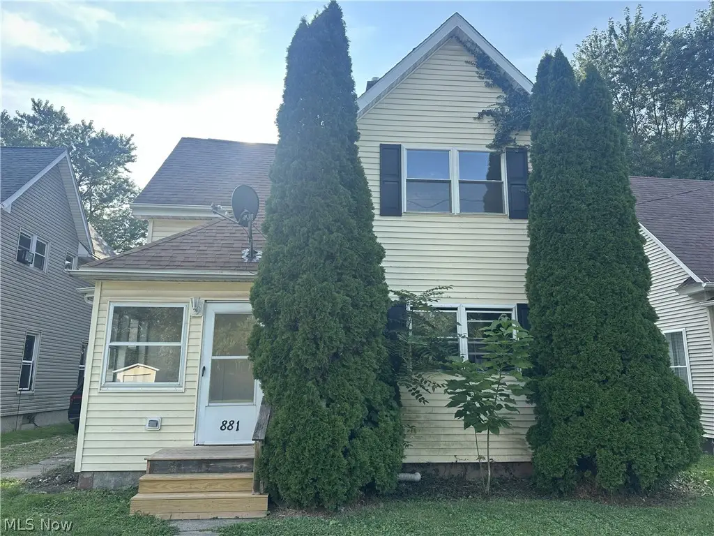 881 Harbor Street, Conneaut, OH 44030 - #1