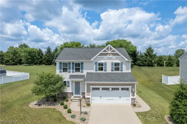 7185 Gauntlet Sw Street, Massillon, OH 44646