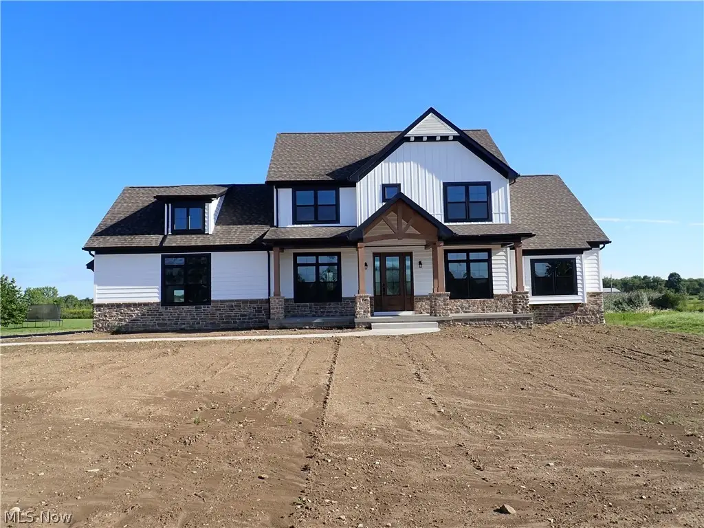 3071 Meadow Creek Drive, Aurora, OH 44202 - #1