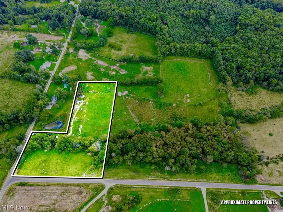 6914 Westfall Se Street, Waynesburg, OH 44688 - #3