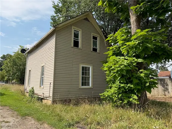 314 E 26th Street, Lorain, OH 44055