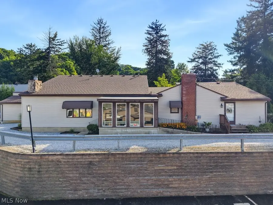 1177 W Portage Trail Extension, Cuyahoga Falls, OH 44223 - #2