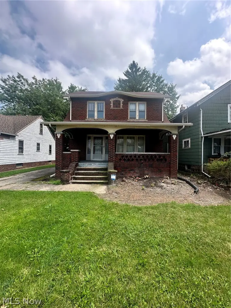 3223 Grove Avenue, Lorain, OH 44055 - #2
