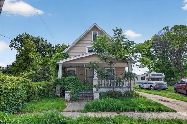 893 E 75th Street, Cleveland, OH 44103