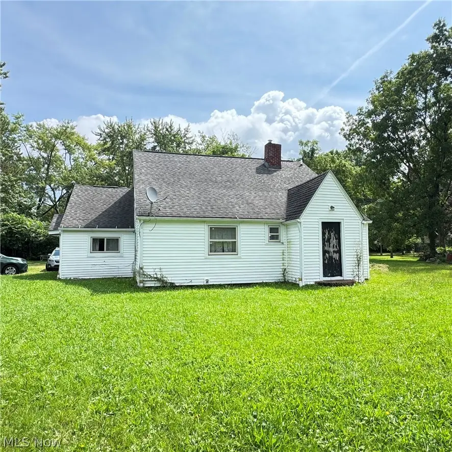 547 Ewart Road, Akron, OH 44312 - #1