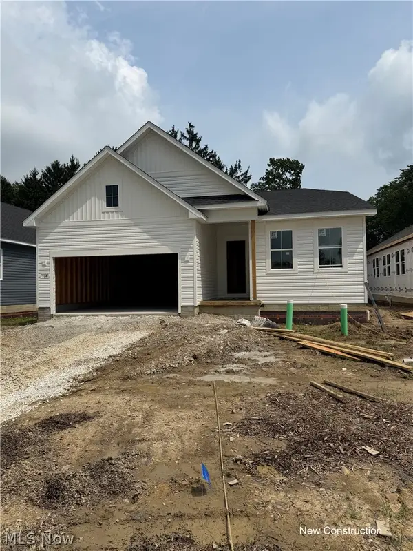 310 Delta Way, Elyria, OH 44035