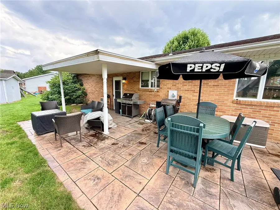 447 Rosch Sw Court, New Philadelphia, OH 44663 - #2