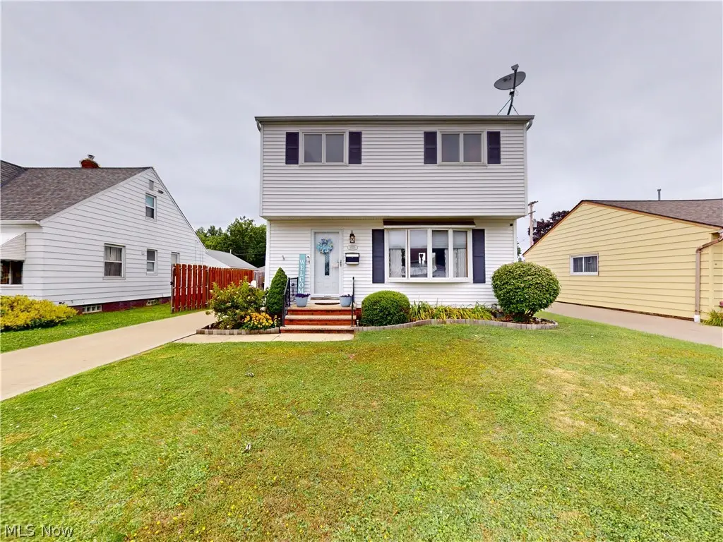 32325 Dickerson Road, Willowick, OH 44095 - #1