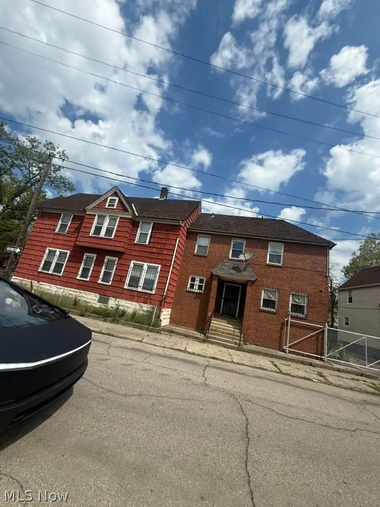 1261 E 71st E Street, Cleveland, OH 44103 - #2