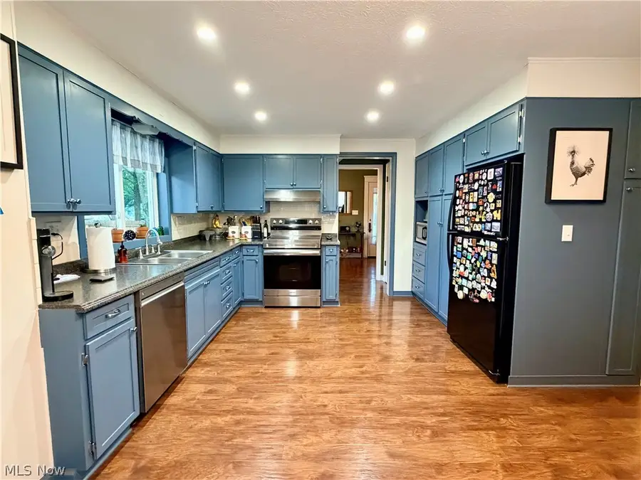 403 E Front Street, Dover, OH 44622 - #2