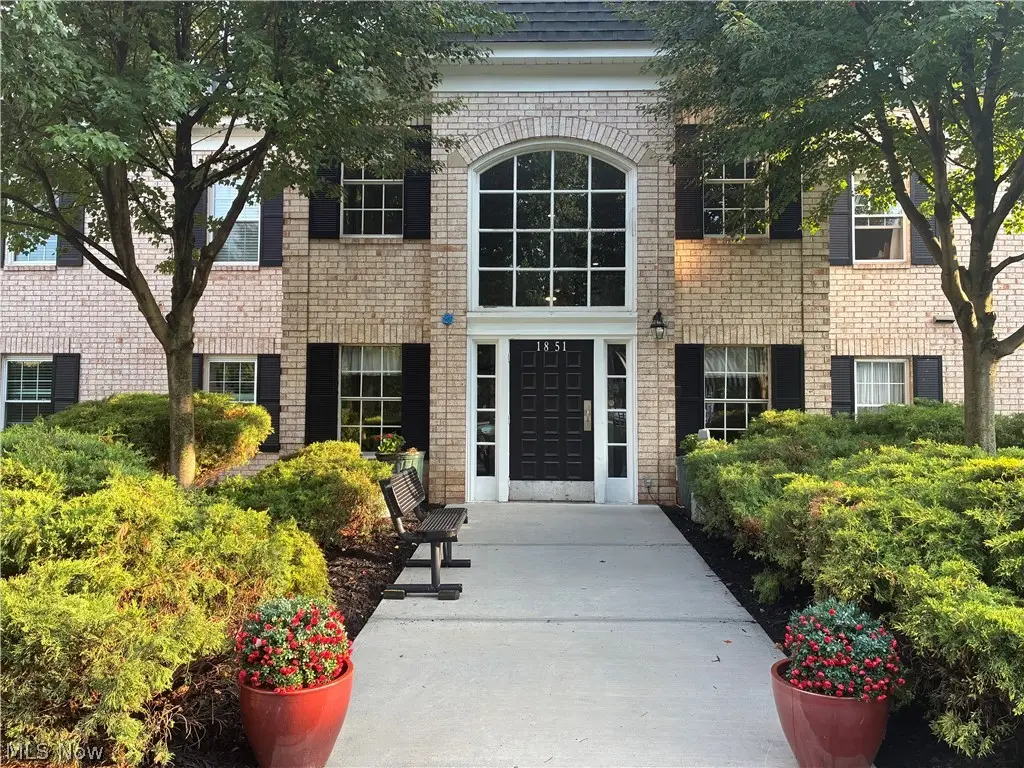 1851 King James Parkway #211, Westlake, OH 44145 - #1