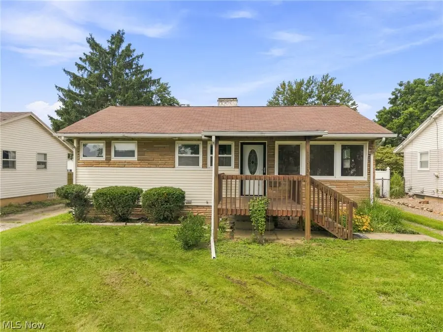 1325 Miles Sw Avenue, Canton, OH 44710 - #2
