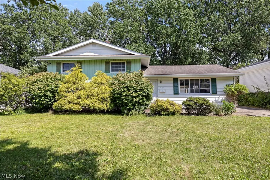 6211 Zehman Drive, Brook Park, OH 44142 - #2