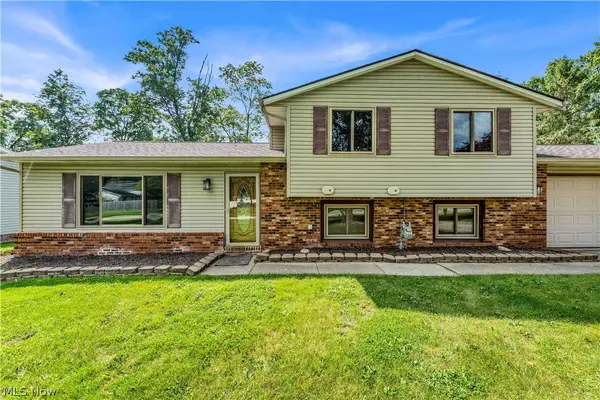 14472 S Gateway Drive, North Royalton, OH 44133