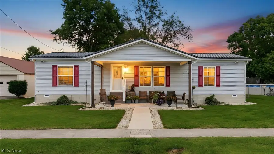 78 W 4th Street, Frazeysburg, OH 43822 - #2