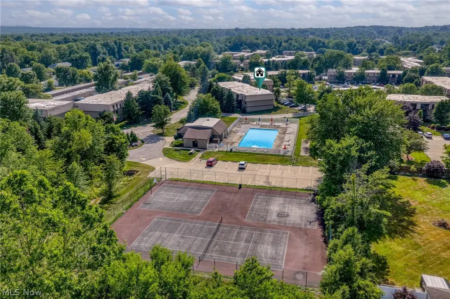 9600 Cove Drive #B6, North Royalton, OH 44133 - #2