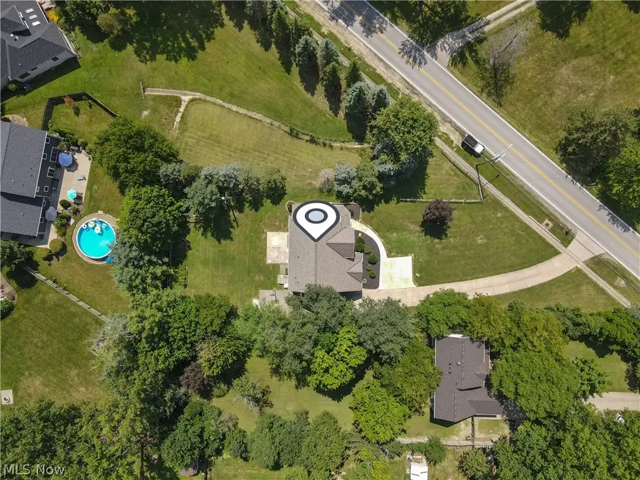 9577 Fair Road, Strongsville, OH 44149 - #3