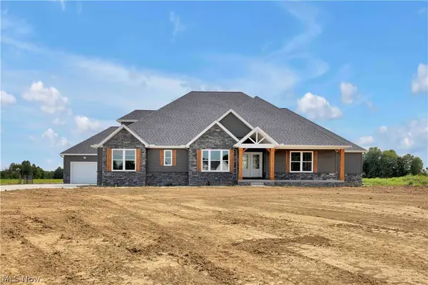 7706 Springfield Drive, Valley City, OH 44280