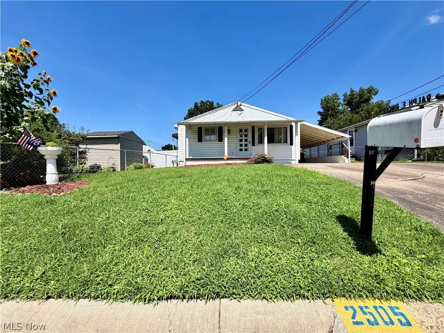 2505 40th Street, Parkersburg, WV 26104 - #2