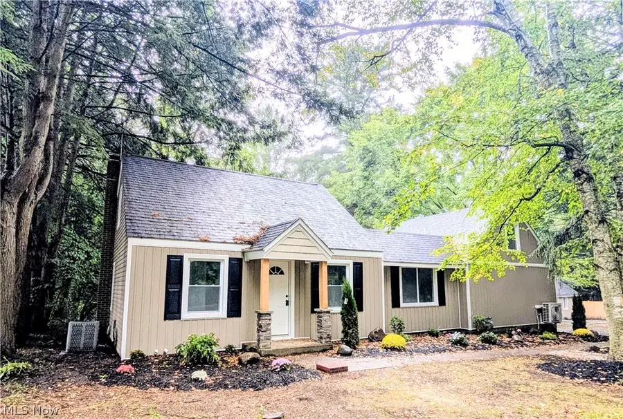 1739 E Turkeyfoot Lake Road, Akron, OH 44312 - #2
