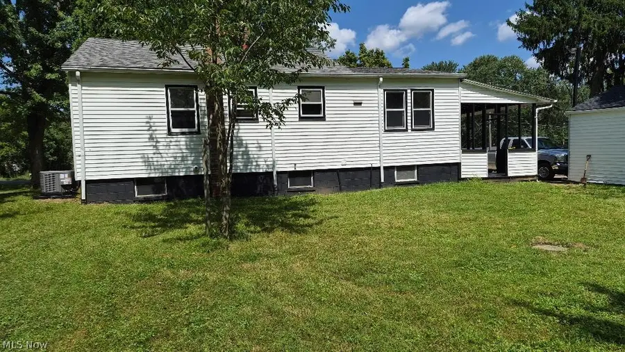 3962 Swain Drive, Norton, OH 44203 - #2