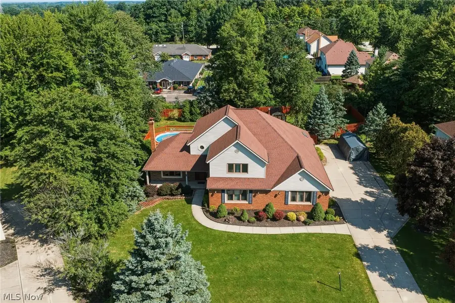 9530 Rainbow Lane, North Royalton, OH 44133 - #2