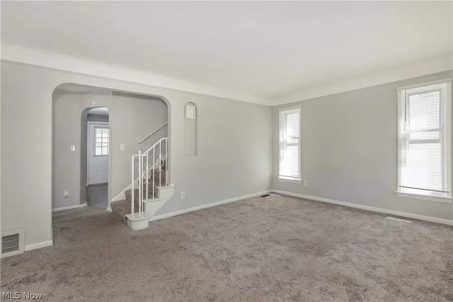 8207 Garfield Boulevard, Garfield Heights, OH 44125 - #3