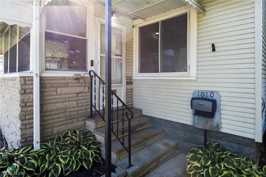 1010 Georgia Avenue, Akron, OH 44306 - #3